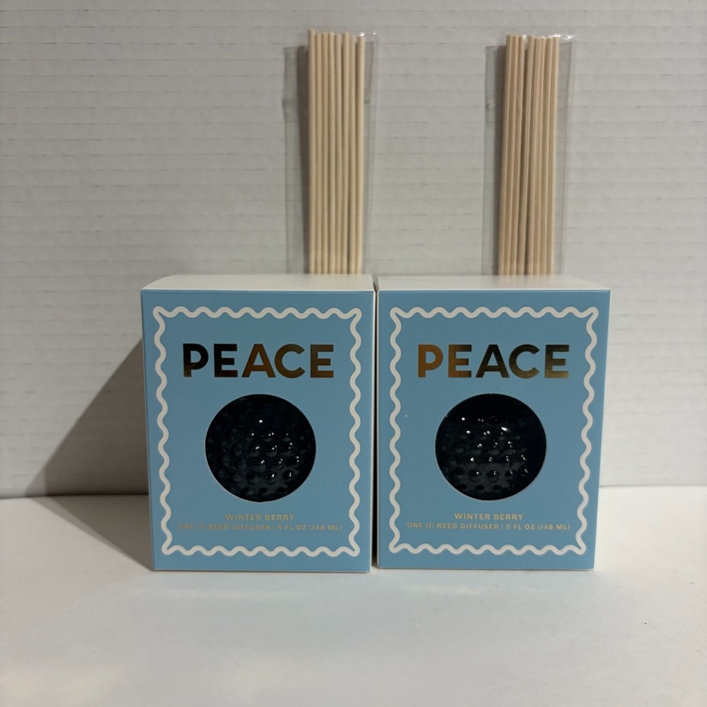 Lot 2 PEACE Reed Diffuser Set Silkcraft HD Designs Blue Winter Berry 5 oz NEW